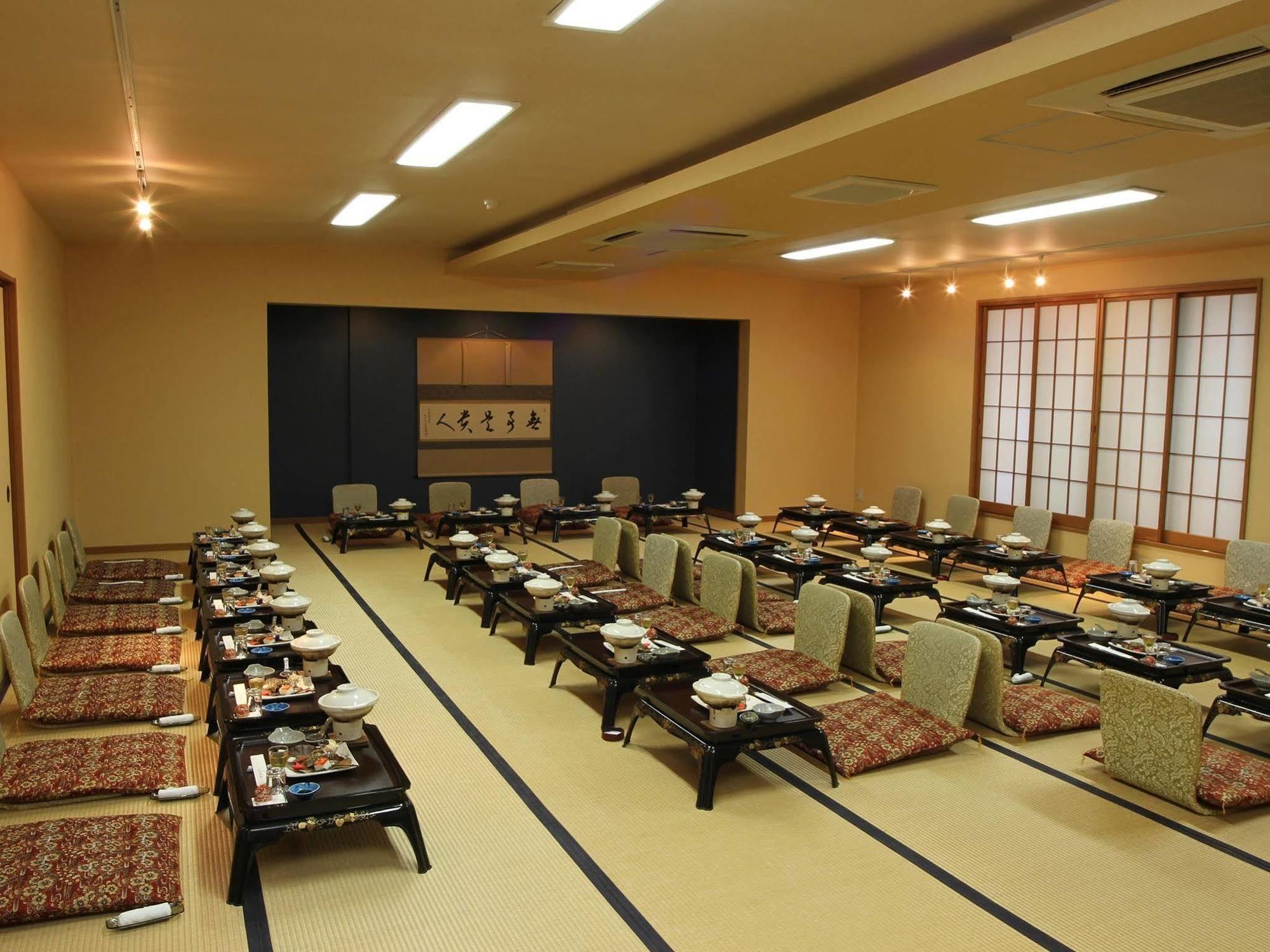 Hotel Atami Onsen Yamaki Ryokan Exterior foto